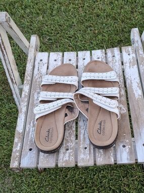 BareTraps White Triple-Strap Slide Sandals